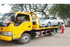 瓦房店附近24小时汽车拖车服务热线