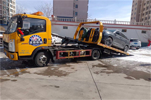 瓦房店救援拖车费用怎么算